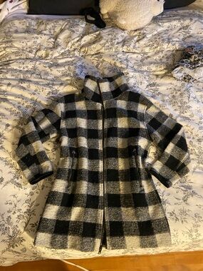 Roots Black and Gray Buffalo Plaid Wool coat